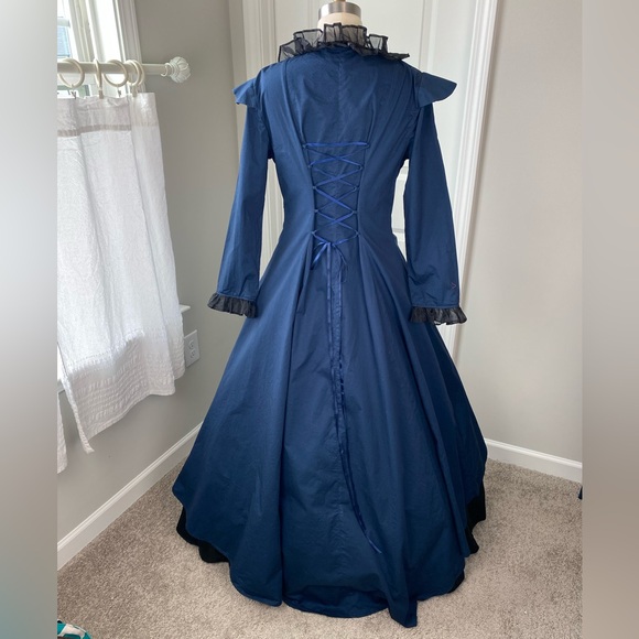 Women’s 3-piece Gothic Steampunk Victorian Costume - Picture 2 of 8